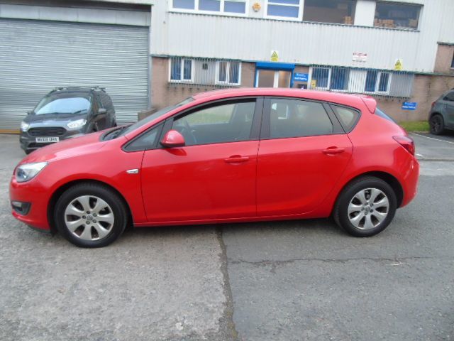 2014 Vauxhall Astra