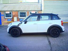 MINI COUNTRYMAN 2015 (15) at AK Simpson Car Sales Dukinfield